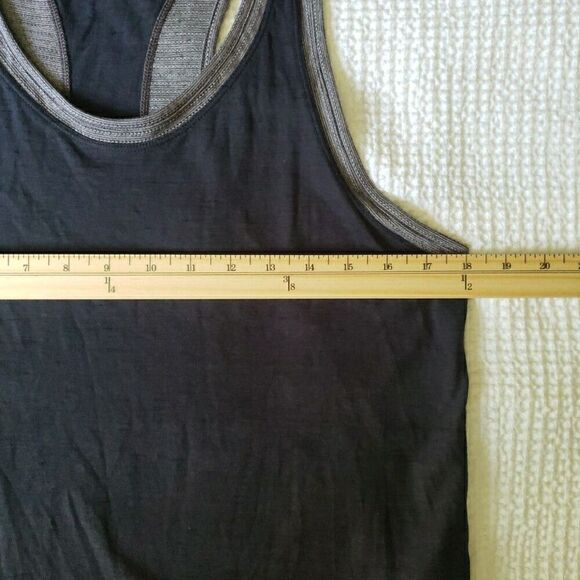 Under Armour Threadborne Tank Top Racerback Logo Heat Gear Active Black Size M - Picture 10 of 10